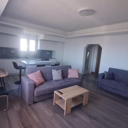 Apartmani Sandra Kaštela Exteriér fotografie