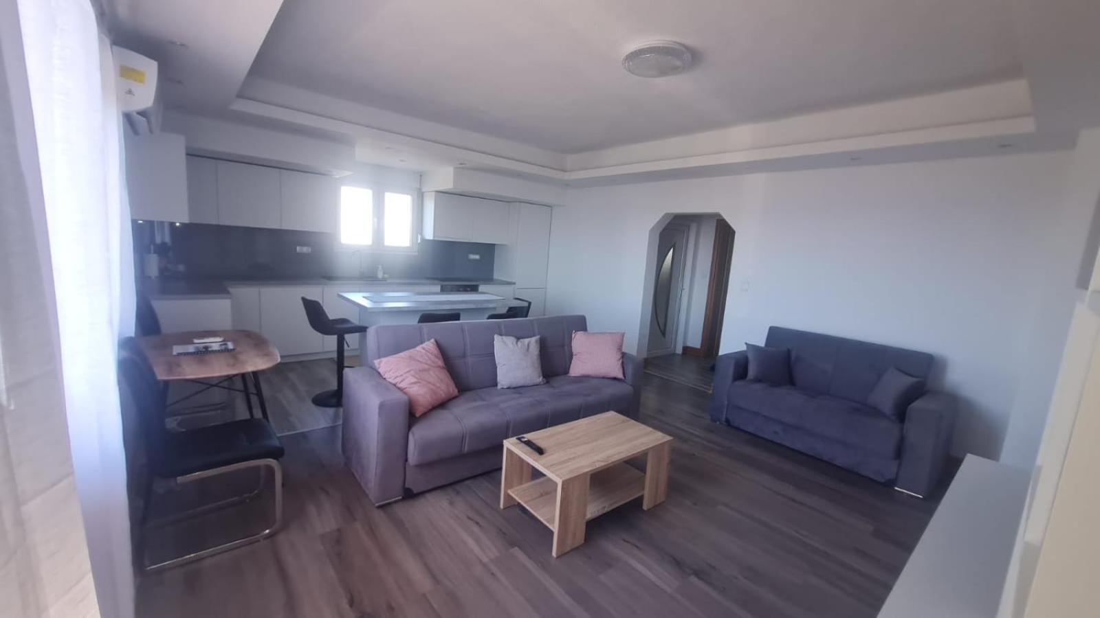 Apartmani Sandra Kaštela Exteriér fotografie